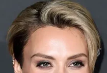 Wallis Day Galleries